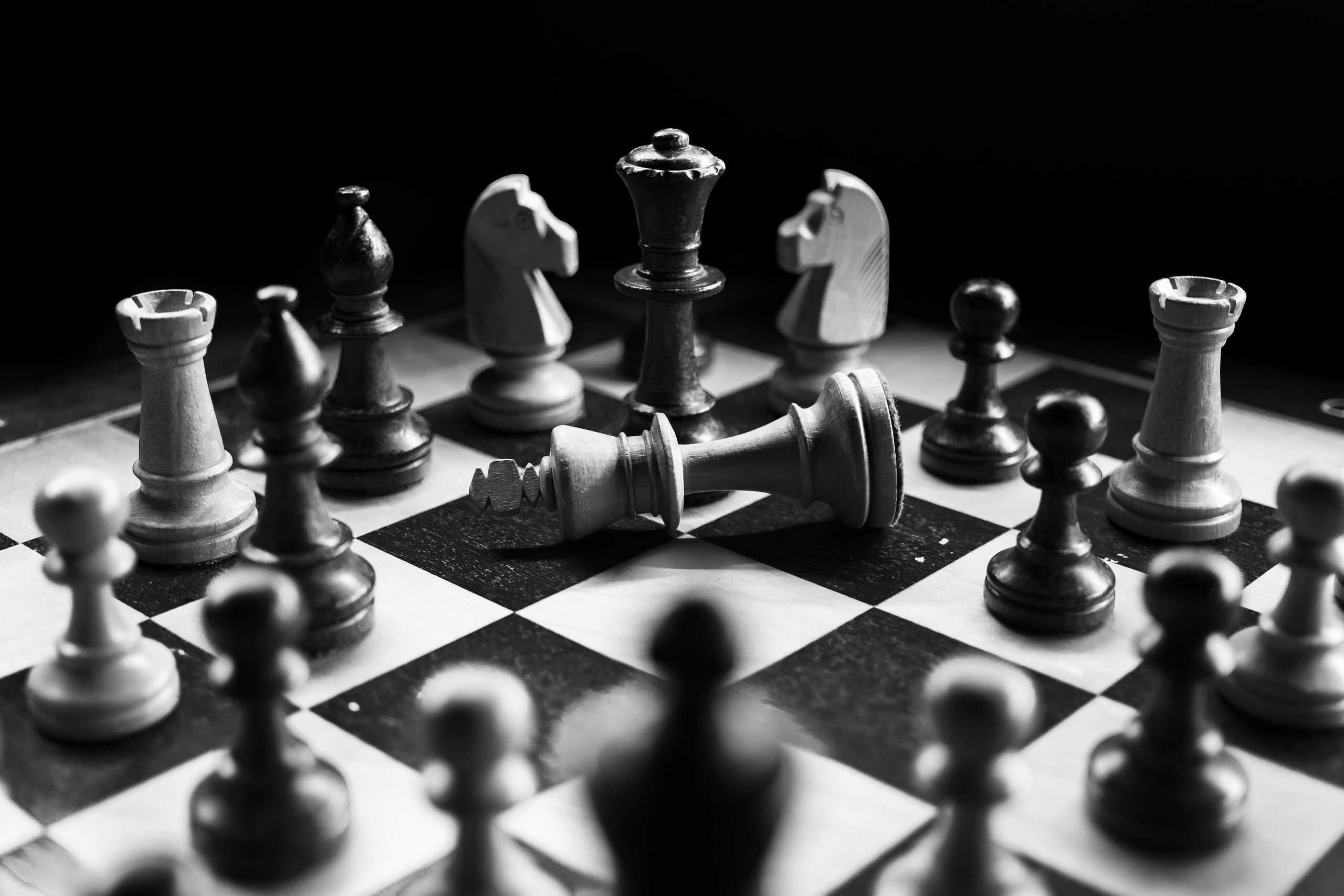 5 Tools for Analyzing Your Competitors' Marketing