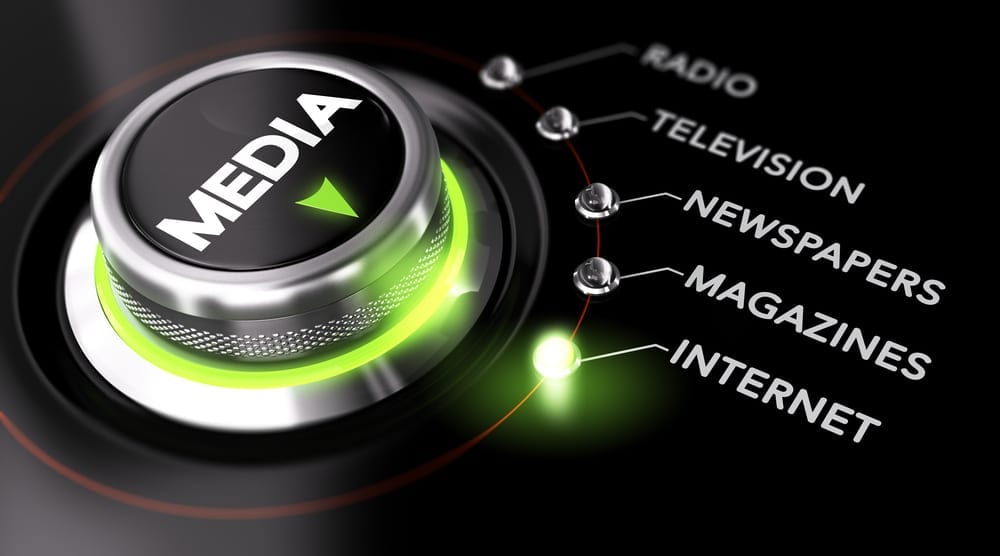 5 Benefits of a Cross-Channel Advertising Strategy 5 Benefits of a Cross-Channel Advertising Strategy
